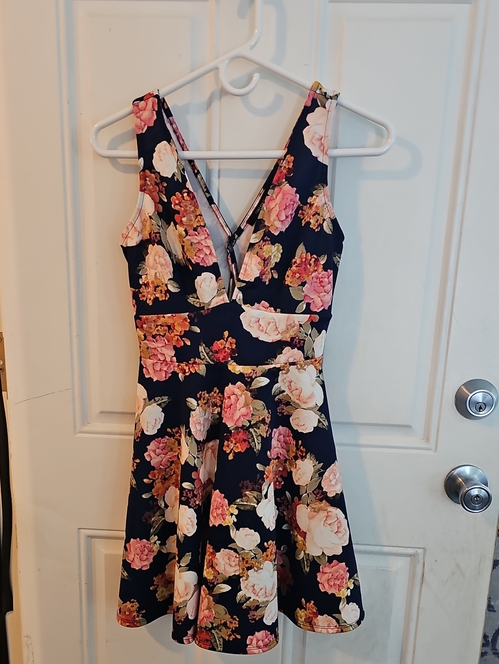 Forever 21 Navy Floral V-Neck Skater Dress